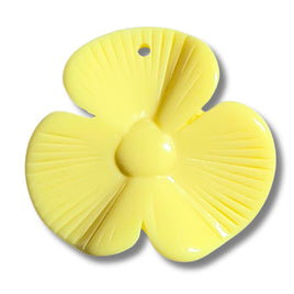 15- Pendentif fleurs 3 pétales, Trèfle Jaune beurre